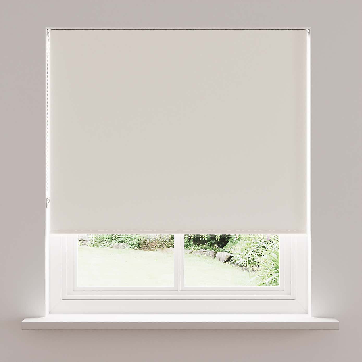 CRYSTAL NATURAL GLOW BLACKOUT ROLLER SHADE