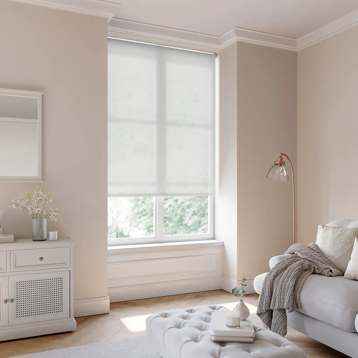 Saltley Scallop Light Filtering Roller Shade