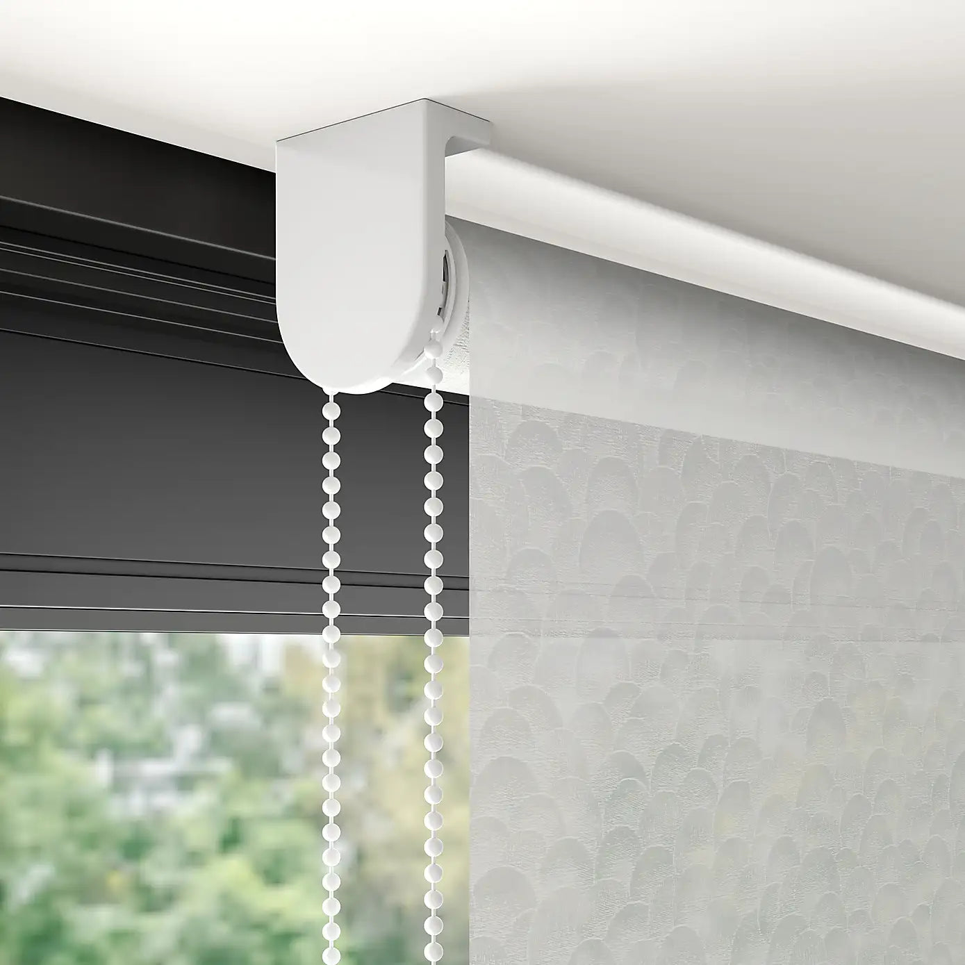 Saltley Scallop Light Filtering Roller Shade