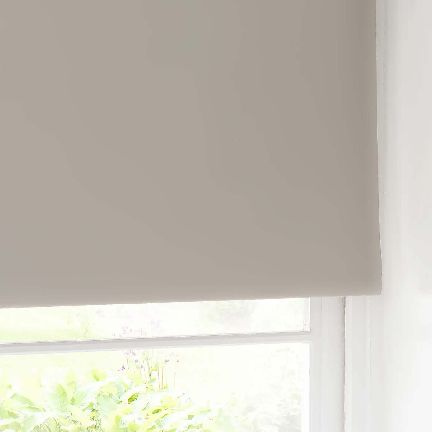 CRYSTAL EARTHY PEBBLE BLACKOUT ROLLER SHADE