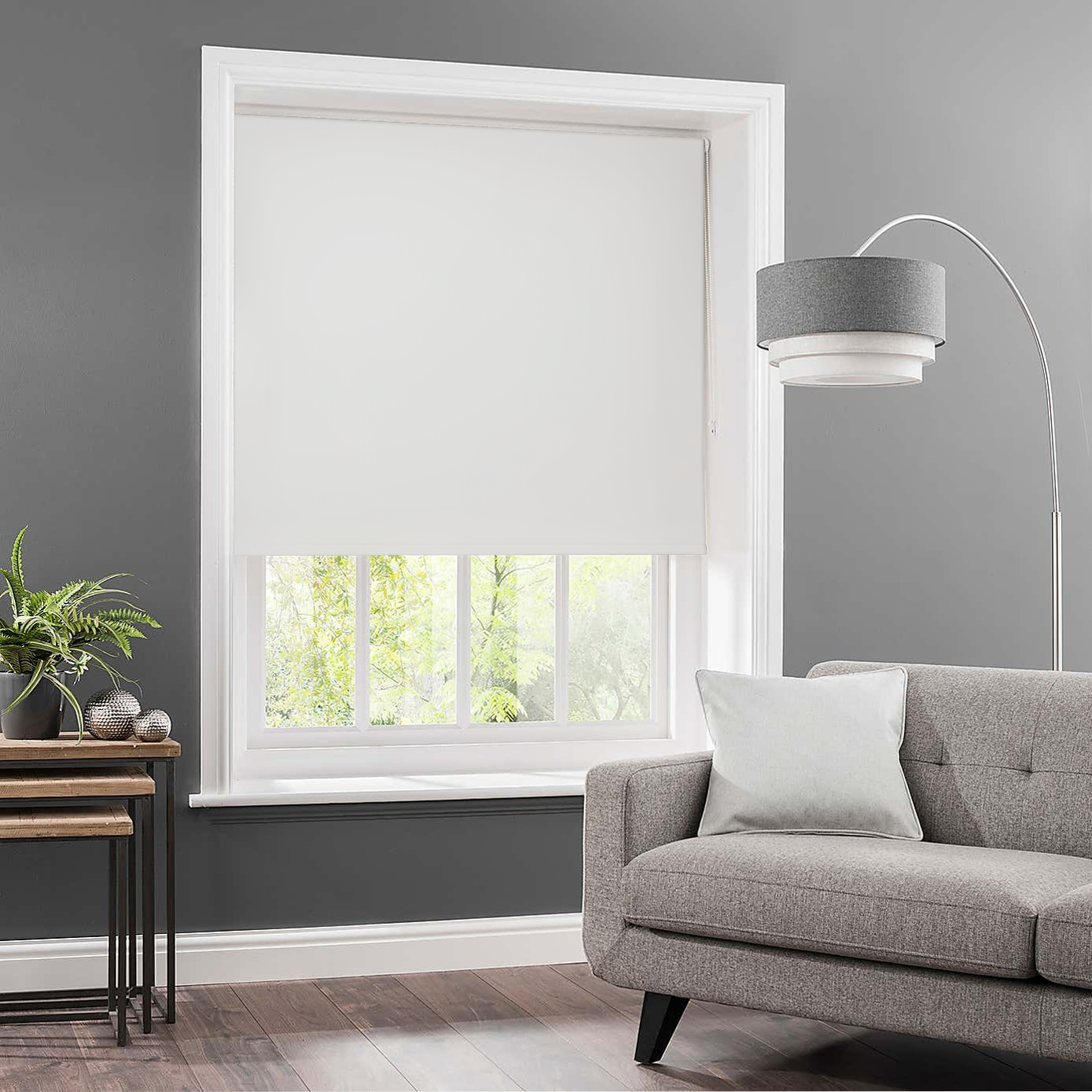 MARA SOLAR ROLLER SHADE IN WHITE