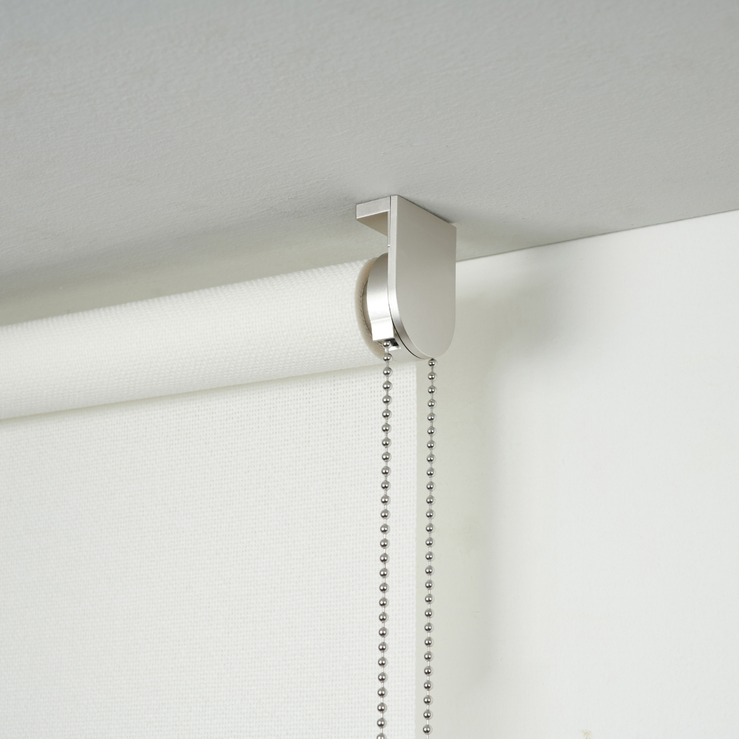 Visio Roller Shade Light Filtering